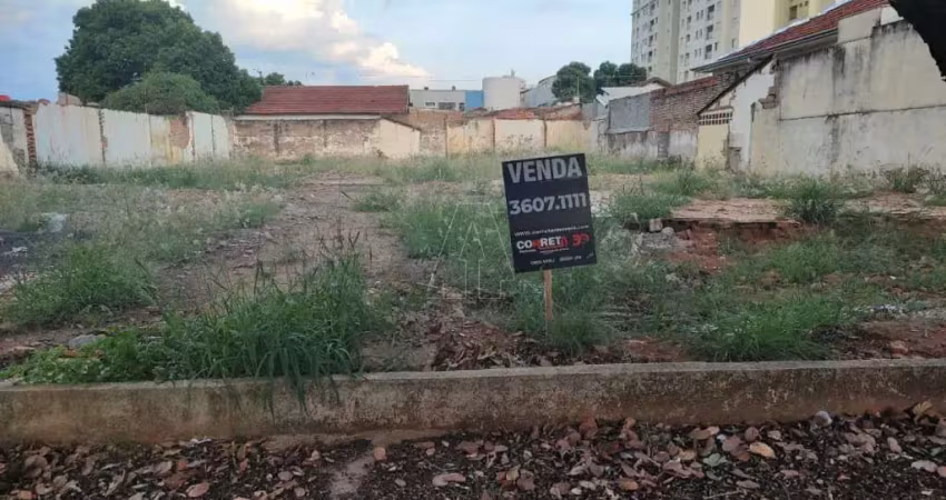 Terreno à venda no Centro, Araçatuba 
