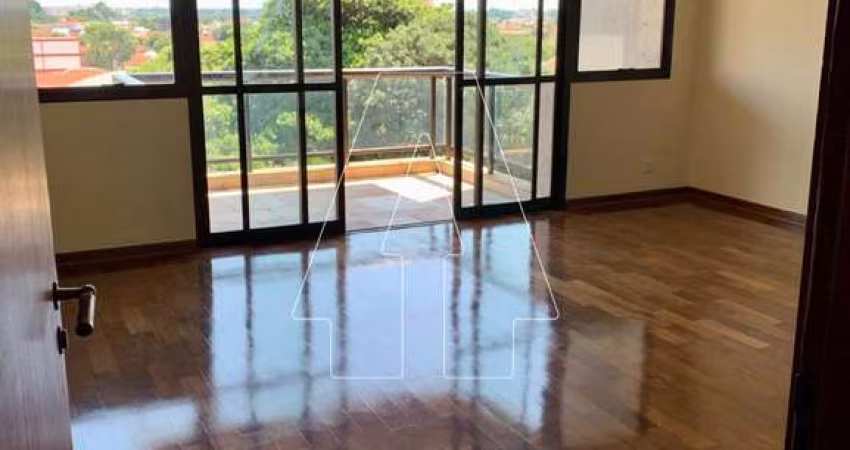 Apartamento no Condomínio Edifício Flamboyant em Araçatuba/SP