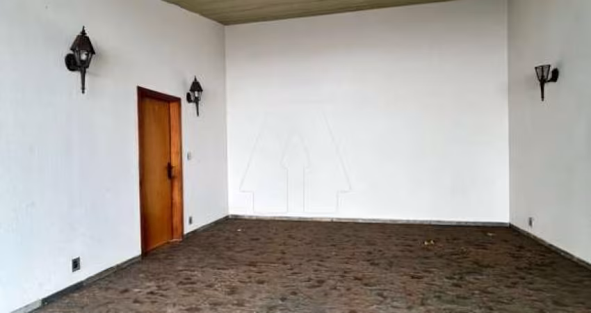 Casa Comercial em Araçatuba-SP