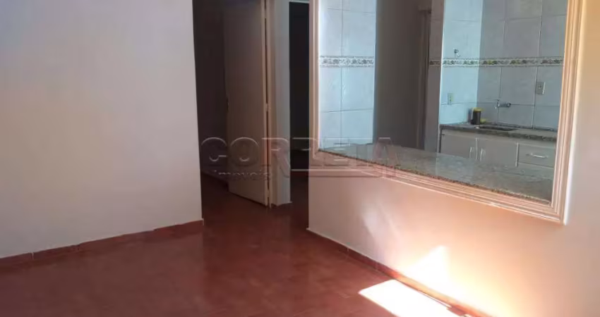 Apartamento com 2 quartos para alugar no Aviação, Araçatuba 