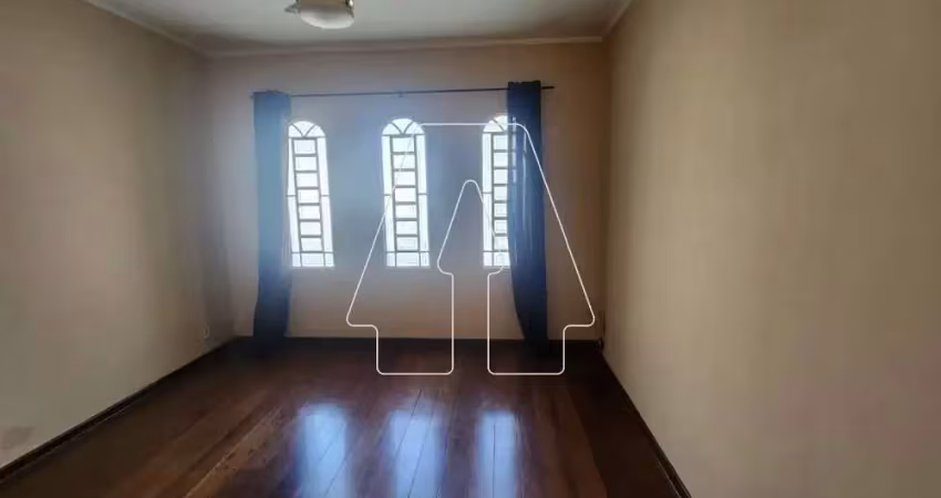 Casa com 3 quartos à venda no Icaray, Araçatuba 