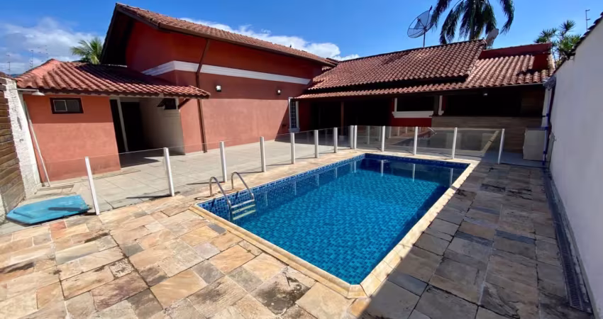 Casa com 3 quartos à venda no Centro, Bertioga 