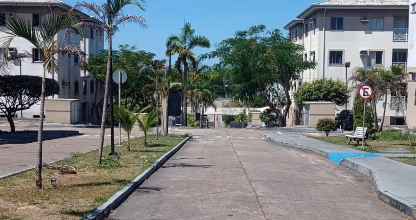 Lindo apartamento localizado na avenida Max texeira