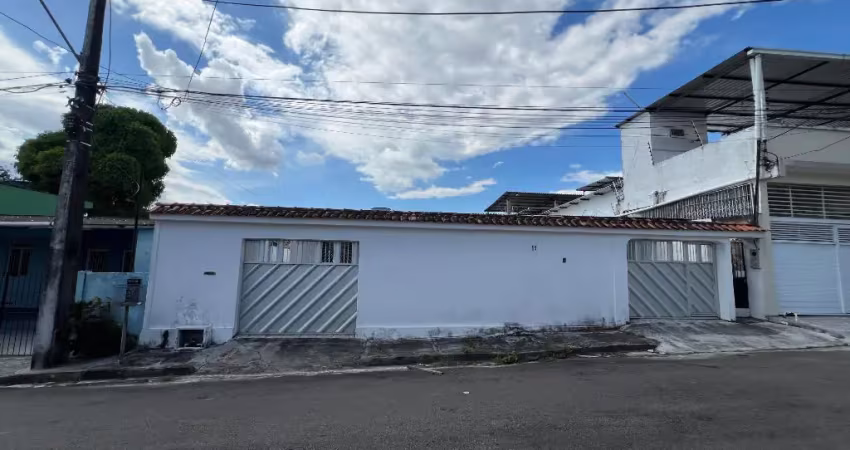 Casa com 3 quartos à venda na Rua João Rodrigues da Silva, 12, Parque 10 de Novembro, Manaus