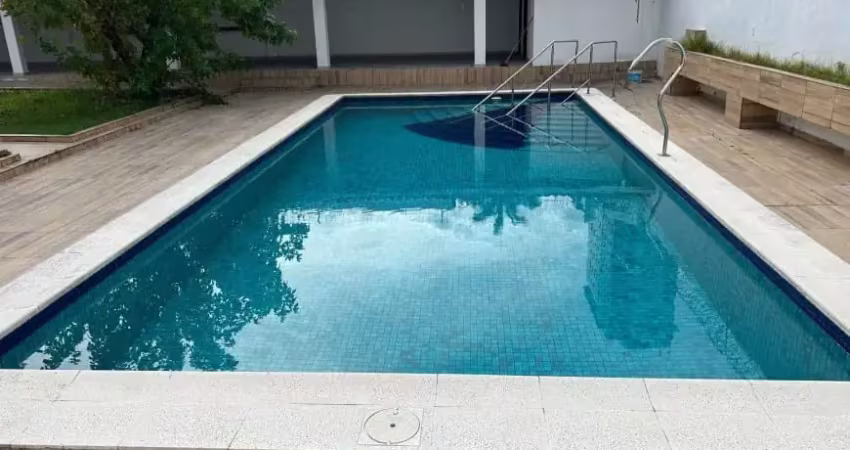 Casa em condomínio fechado com 4 quartos para alugar na Avenida Constantino Nery, 12, Chapada, Manaus