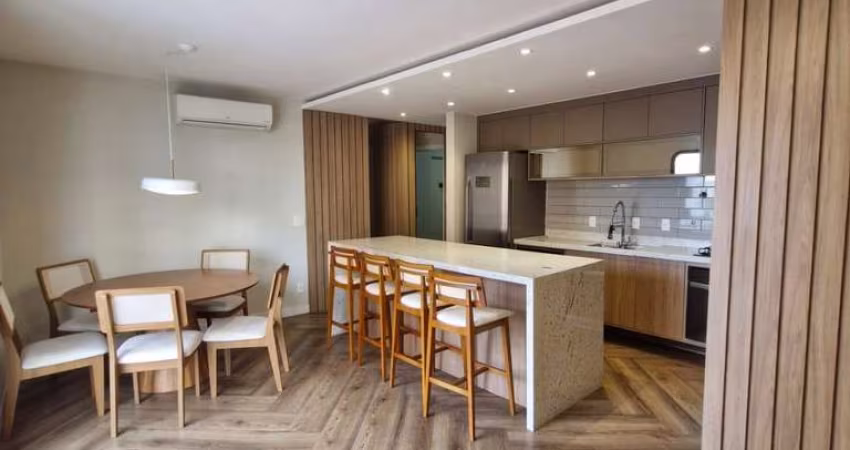 Lindo apartamento em Santana, reformado, 2 dormitórios, 1 vaga livre