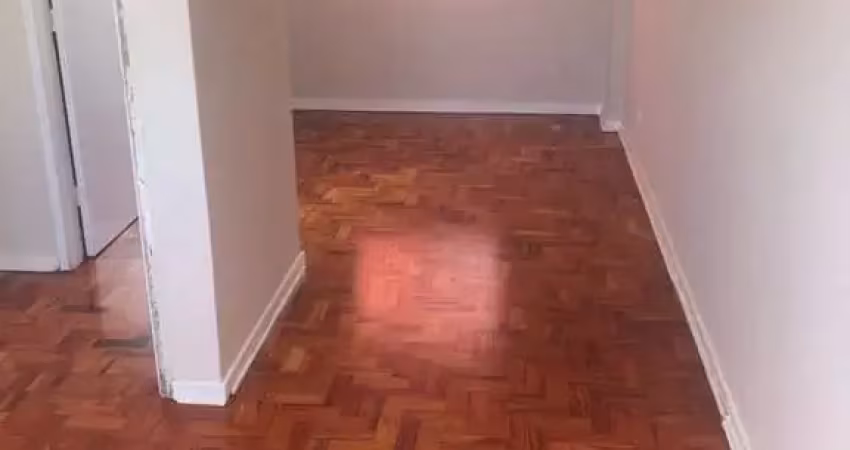 Apto de 78m2 para investimento no Cambuci, 2 dorms, 1 vaga