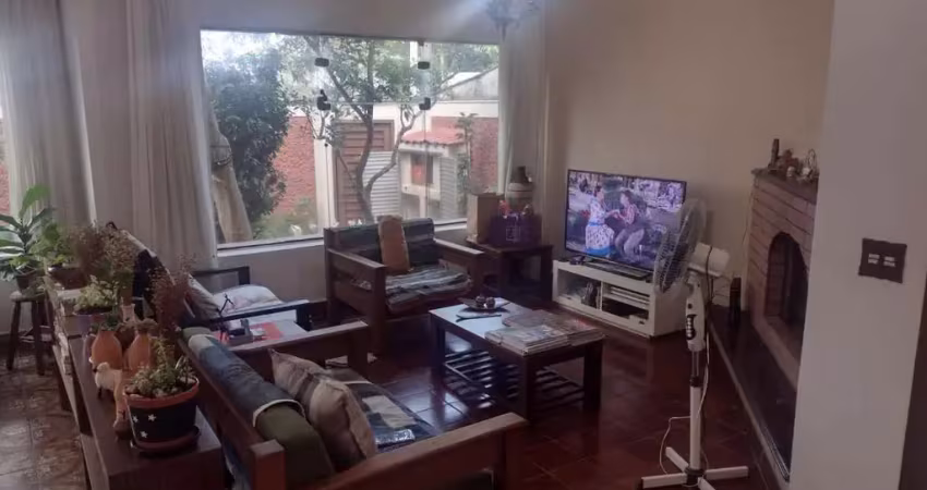 Casa com 4 quartos à venda na Rua João Rodrigues Gago, 15, Jardim Avelino, São Paulo