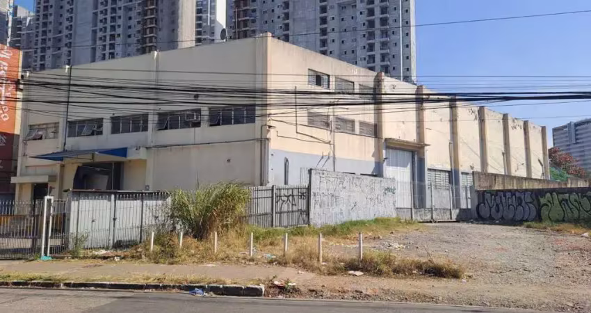 Prédio à venda na Rua Profa. Suraia Aidar Menon, 1653, Água Branca, São Paulo