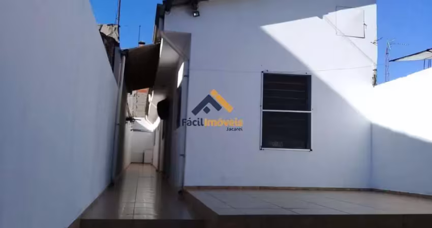 Casa para Venda em Jacareí, Parque Imperial, 2 dormitórios, 2 banheiros, 1 vaga