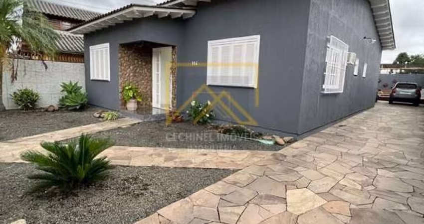 Casa à venda no bairro Vila Eunice Velha - Cachoeirinha/RS