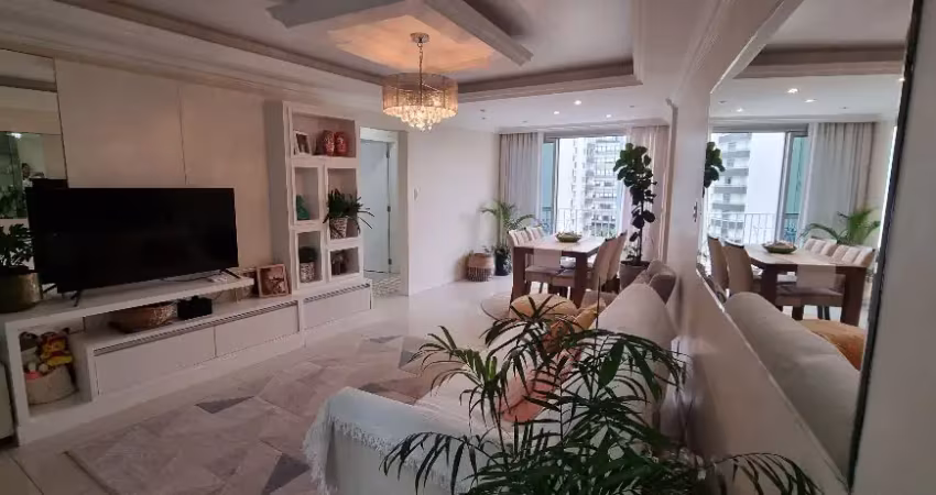 Apartamento de 3 dormitorios com suite andar alto, vista livre - centro - fliorianopolis