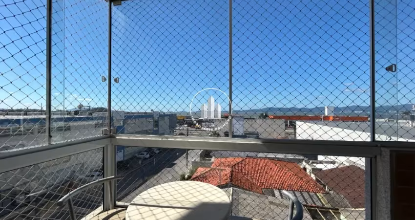 APTO 3 QUARTOS, COM SUITE,  TOTALMENTE MOBILIADO, ANDAR ALTO, VISTA MAR, EXCELENTE LOCALIZAÇÃO