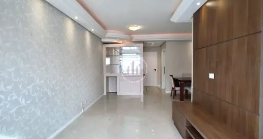 EXCELENTE APTO DE 3 QUARTOS, COM SUITE, ANDAR ALTO, VISTA LIVRE EM REGIÃO NOBRE DE FLORIPA