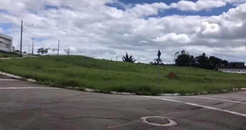 Terreno de esquina no condominio campos do conde em taubaté