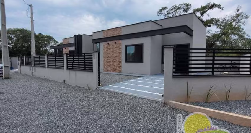 Casa em Itapoá/SC na Praia do Imperador  -