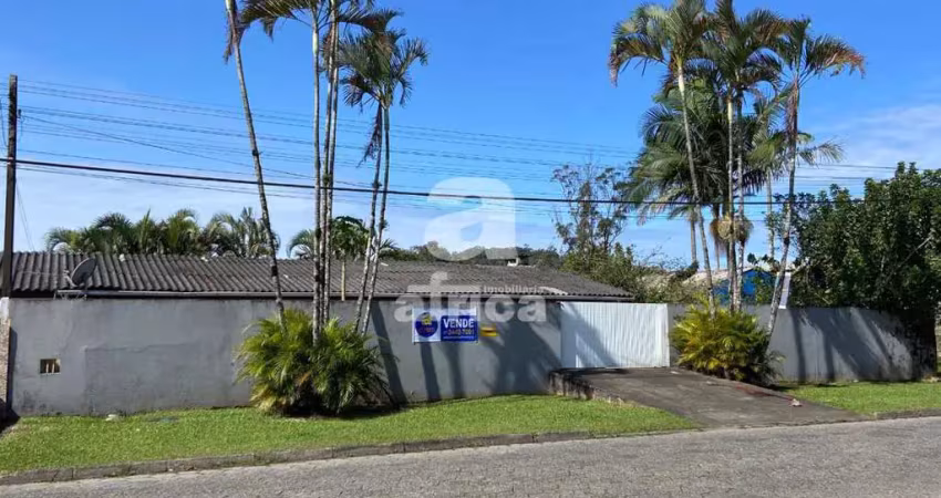 Guaratuba, casa com 3 quarto (sendo 1 suíte) sobre amplo terreno no bairro piçarras próximo da baía de guaratuba - pr., piçarras, guaratuba - pr
