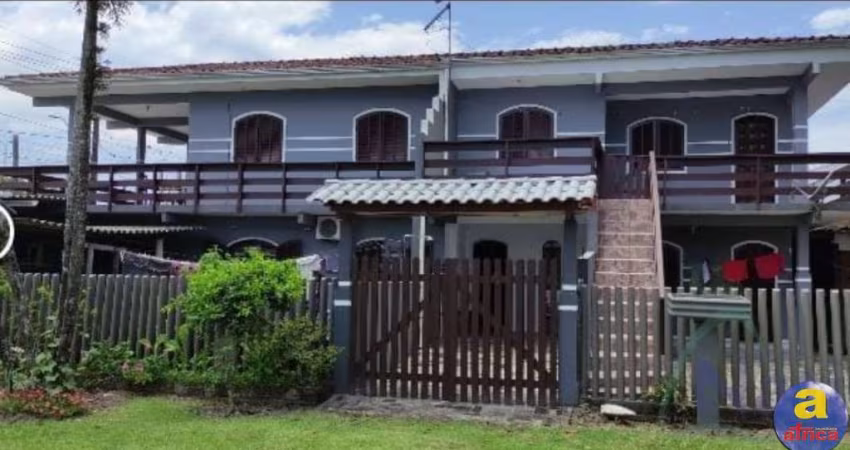 Guaratuba - PR  . Ótimo sobrado .