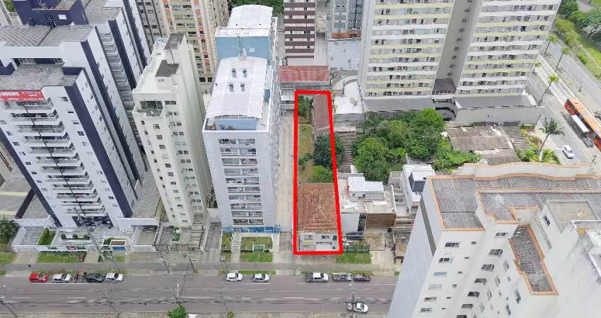 Terreno à venda na Rua Schiller, 70, Cristo Rei, Curitiba