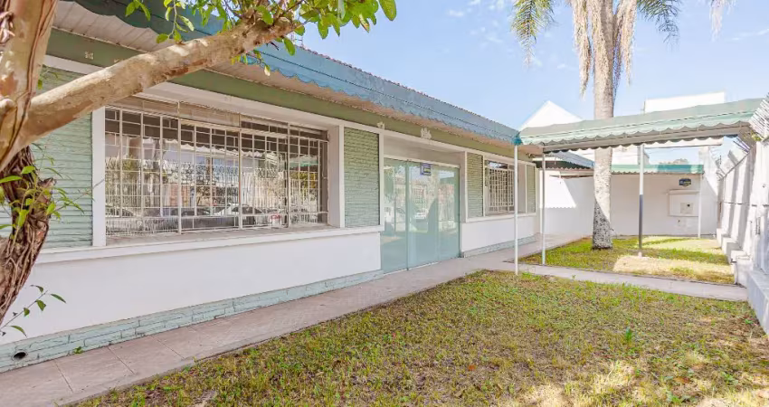 Casa comercial à venda no bairro mercês – amplo espaço de terreno