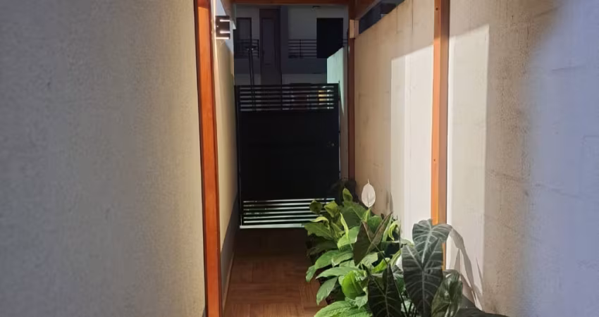 Linda casa em condomínio