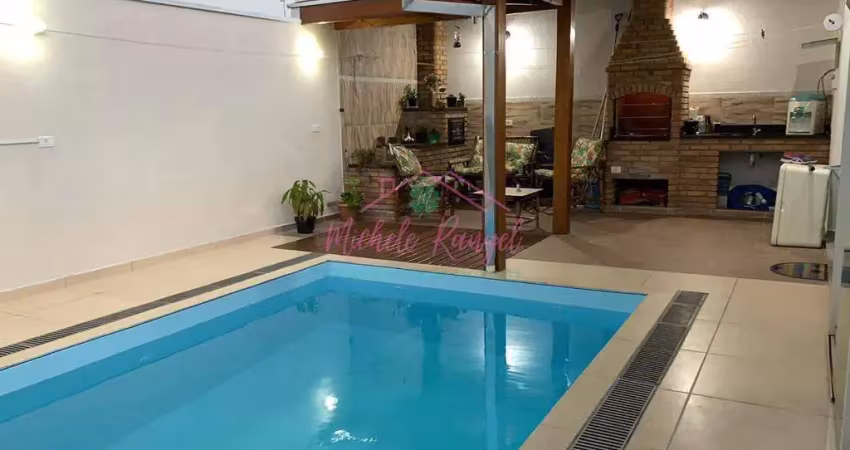 Casa com piscina no villa branca - 03 dormitórios - decorada