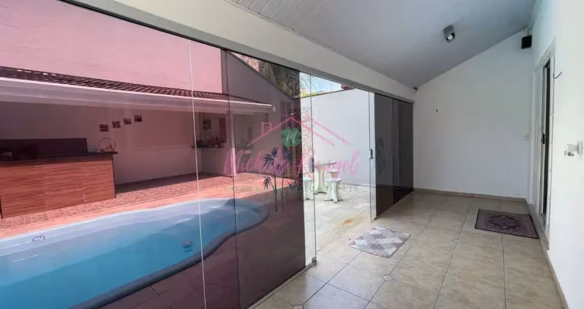 Casa c/ 3 dorm com hidro e piscina - aceita permuta por apto no villa branc