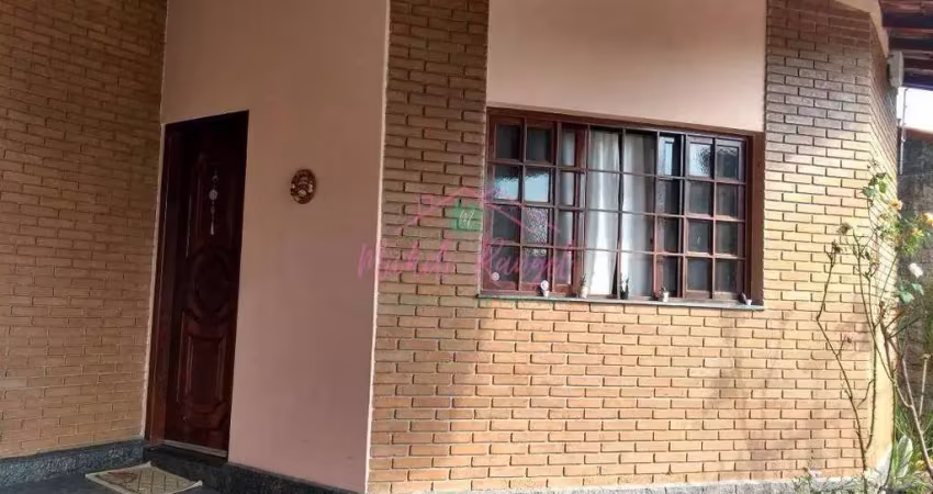 Casa terrea no cidade jardim - 3 quartos + edícula no fundo