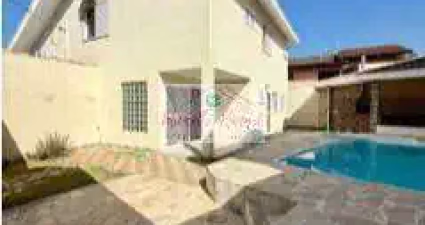 Casa com 04 dorm no cond. villa europa - piscina climatizada