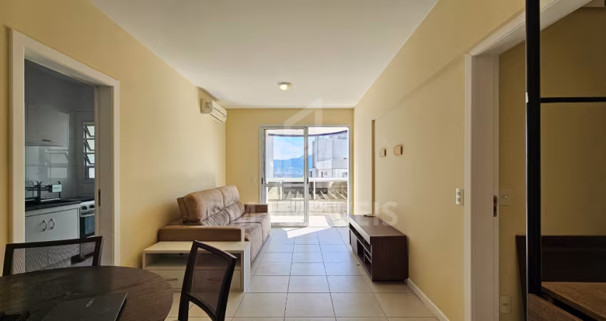 Apartamento de 2 dormitórios, sendo 1 suíte, com uma vaga de garagem, em condomínio completo no Itacorubi!