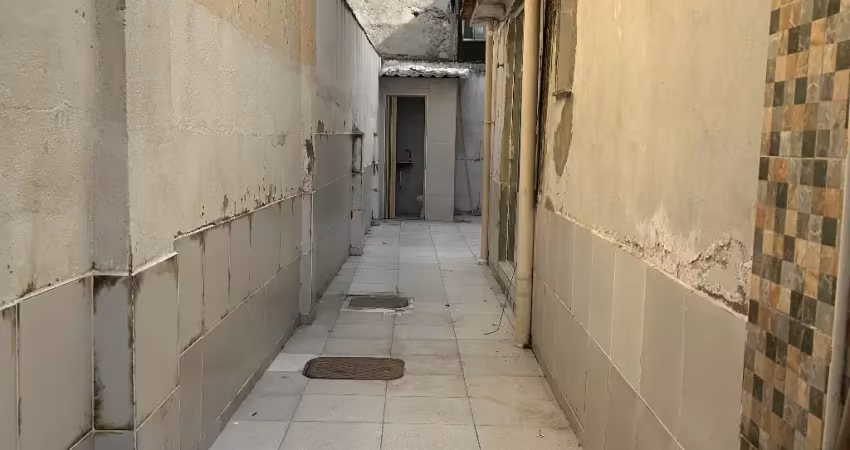 Casa em condomínio fechado com 2 quartos à venda na Rua Carumbé, 246, Realengo, Rio de Janeiro