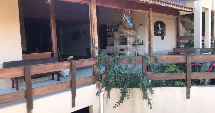 Casa/ Sobrado à venda  com 3 quarto(s)