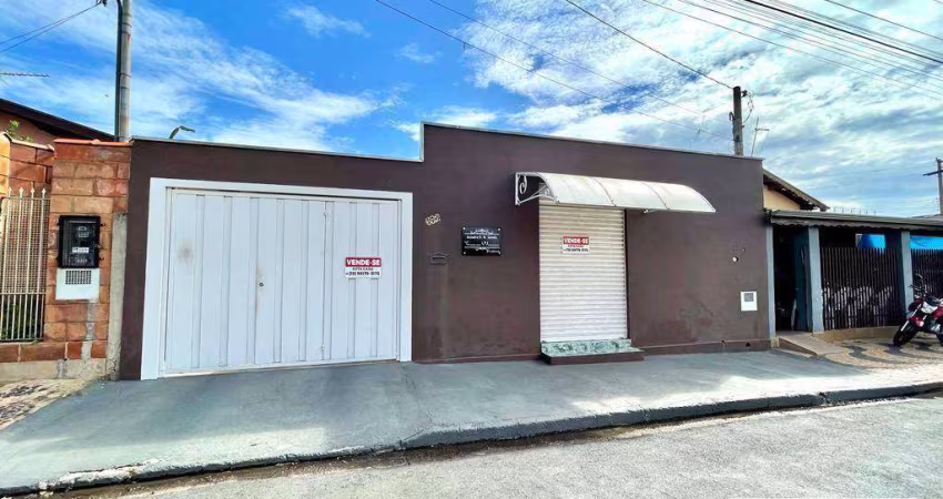 Casa com 3 dormitórios à venda, 167 m² por R$ 260.000,00 - Parque Residencial Itamaraty - Leme/SP