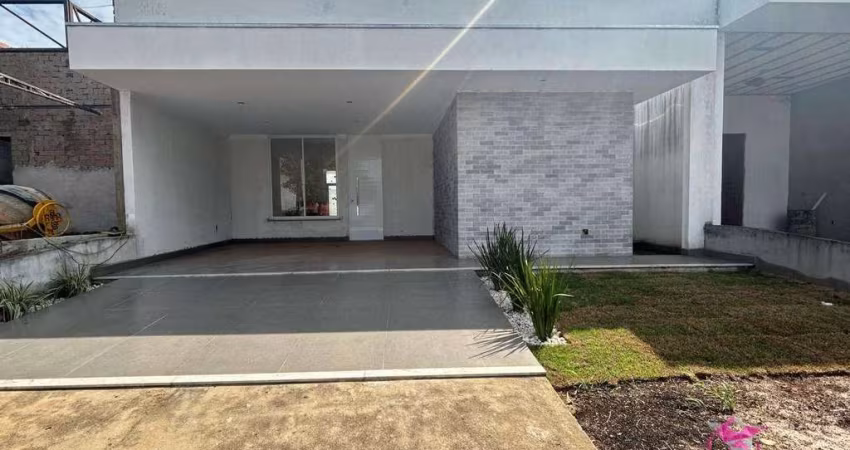 Casa com 3 dormitórios à venda, 126 m² por R$ 690.000,00 - Parque Residencial Santa Helena - Leme/SP