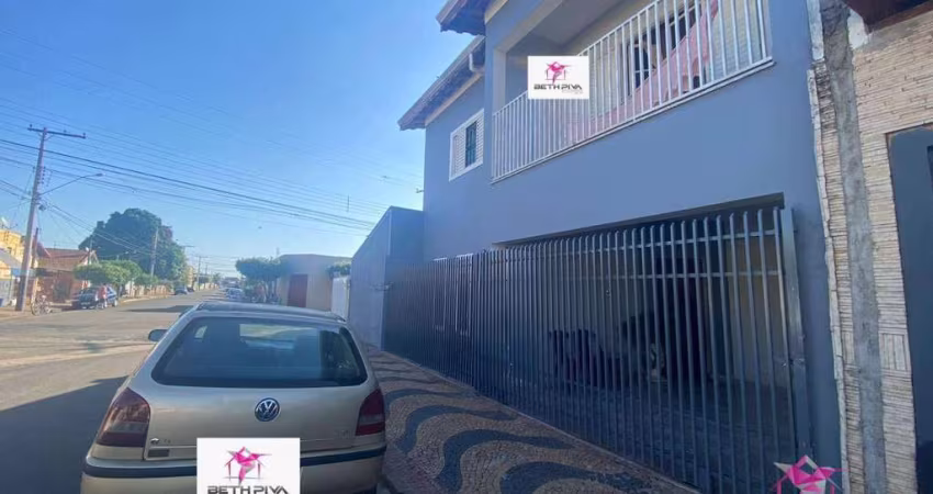 Sobrado com 3 dormitórios à venda, 169 m² por R$ 300.000,00 - Vila Bancária - Leme/SP