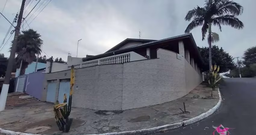 Casa com 3 dormitórios à venda, 298 m² por r$ 550.000 - jardim alto das águas - santa cruz da conceição/sp