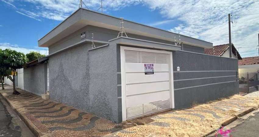 Casa com 2 dormitórios à venda, 124 m² por R$ 340.000,00 - Barra Funda - Leme/SP