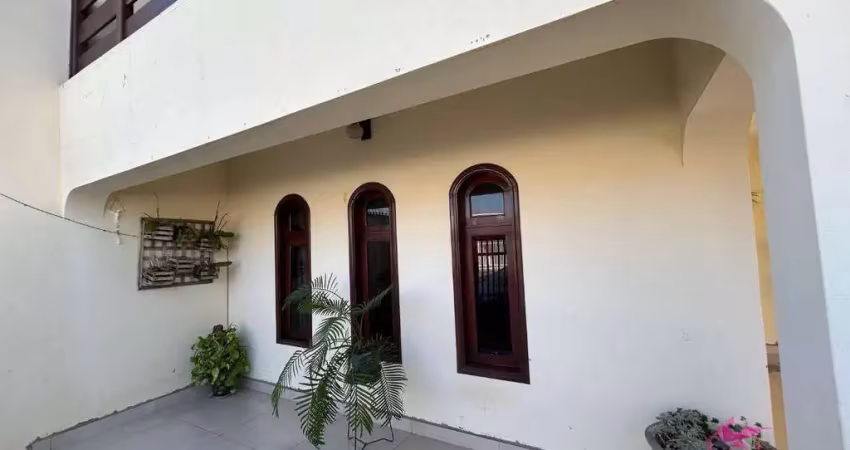Casa com 3 dormitórios, 233 m² - venda por r$ 650.000,00 ou aluguel por r$ 3.000,00/mês - jardim eroísi - leme/sp