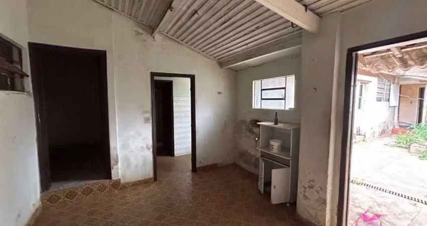 Casa com 2 dormitórios no jardim capitólio – leme/sp