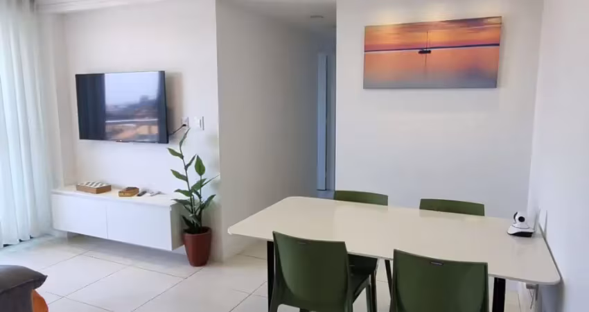 Praia formosa - apartamento com vista mar com 2 quartos sendo 1 suíte, elevador e lazer!
