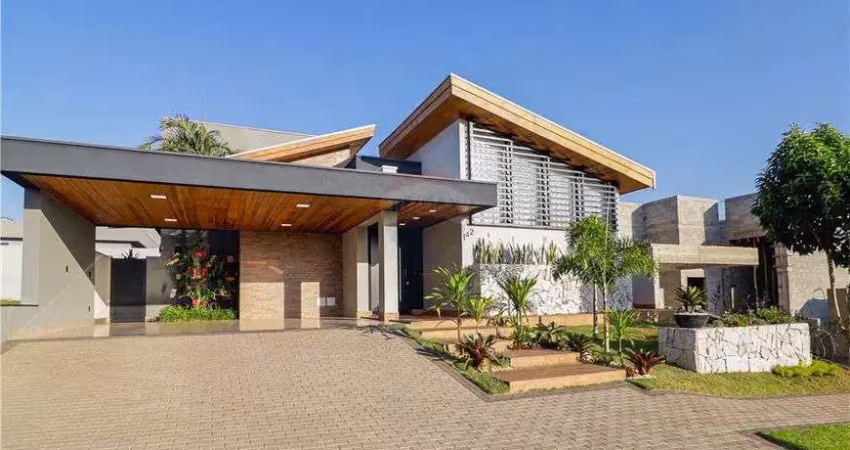 Casa de condomínio para venda com 229 metros quadrados com 3 quartos