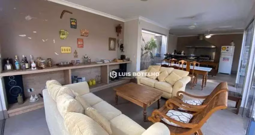 Sobrado no centro de piracicaba com 4 dormitórios e 6 vagas de garagem - r$ 1.900.000,00
