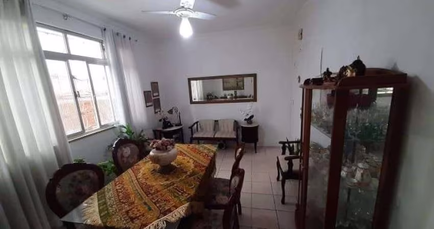 Apartamento de 02 dorms