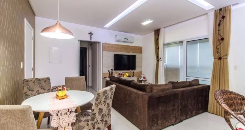 Apartamento com 2 dormitórios à venda, 77 m² por R$ 740.000,00 - Centro - São Vicente/SP
