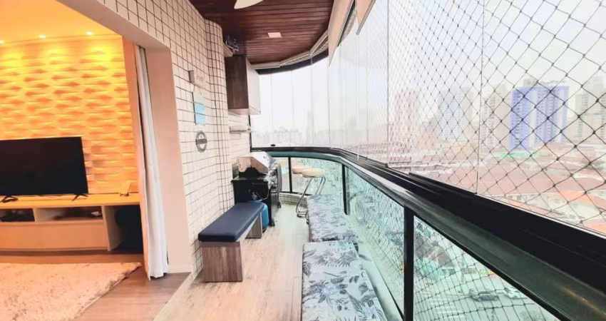 Apartamento com 03 dormitórios
