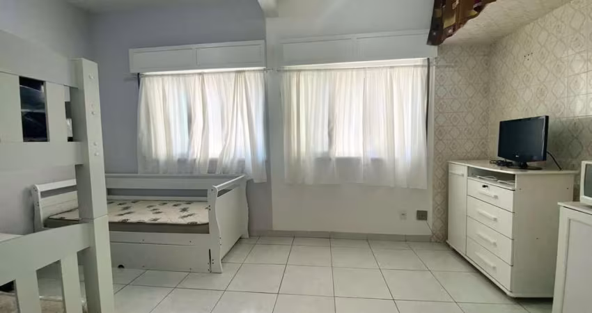 Apartamento com 1 dormitório à venda, 33 m² por R$ 285.000,00 - Embaré - Santos/SP