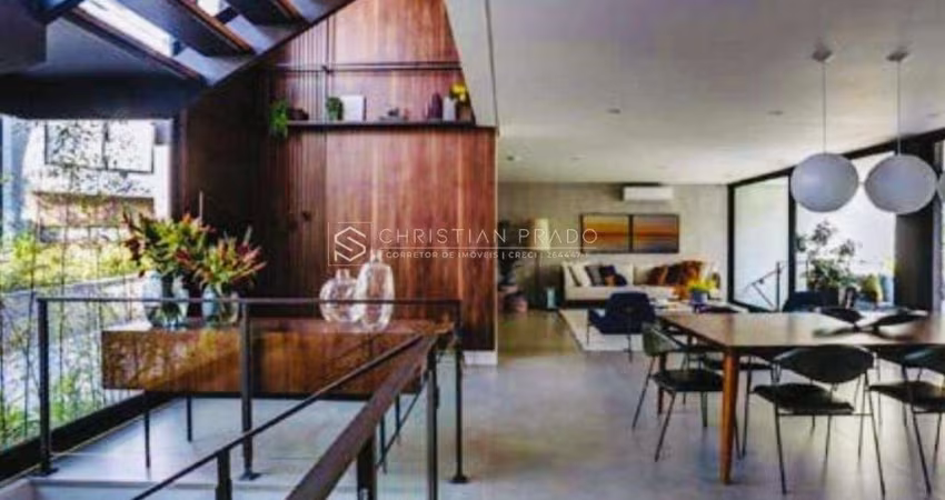 Casa à Venda no Alto da Boa Vista com 3 Suites e 4 Vagas de Garagem