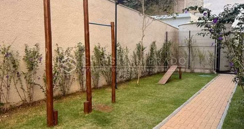 Apartamento para Locação com 32m² 2 Dormitórios e Varanda no Socorro
