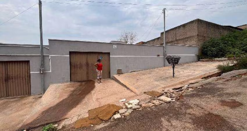 Oportunidade Única em SANTO ANTONIO DO DESCOBERTO - GO | Tipo: Casa | Negociação: Venda Direta Online  | Situação: Imóvel