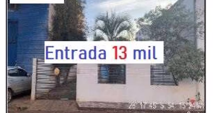 OPORTUNIDADE , BAIRRO Castelarim , 50% OFF